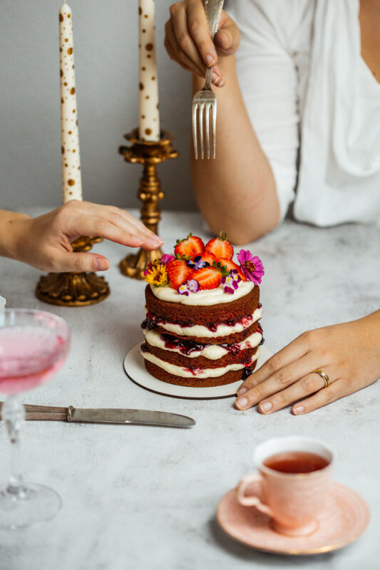 naked cake